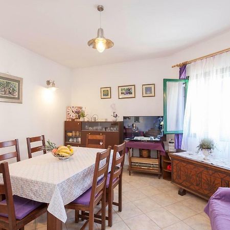 Holiday Home Lavanda Grubisic Тучепи Екстер'єр фото